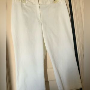Worthington White Trousers, new
Estimate 31 3/4 inch length
